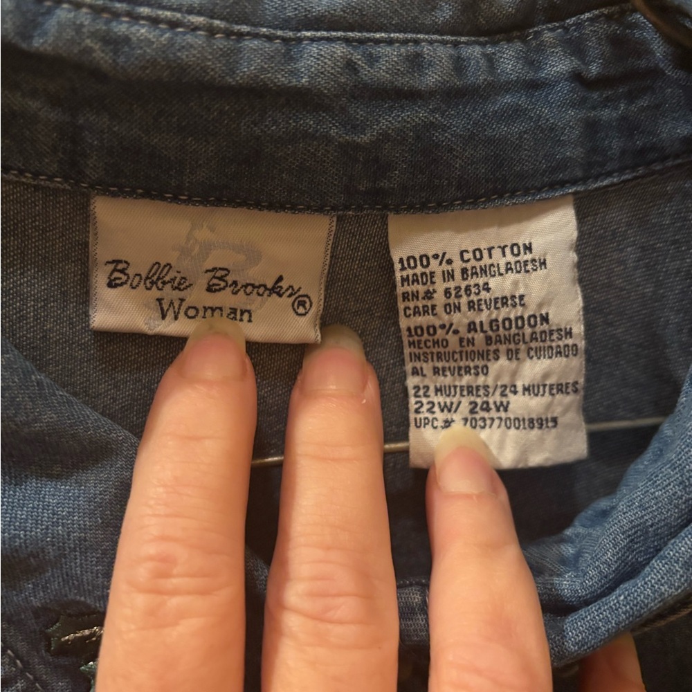 Bobbie Brooks Denim festive long sleeve Shirt w/ golden Embroidery bells 22-24 - Picture 3 of 4